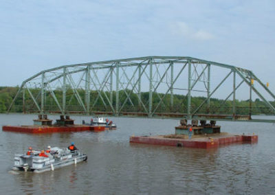 “I”-shaped Transports Remove Bridge Span