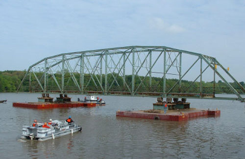 “I”-shaped Transports Remove Bridge Span