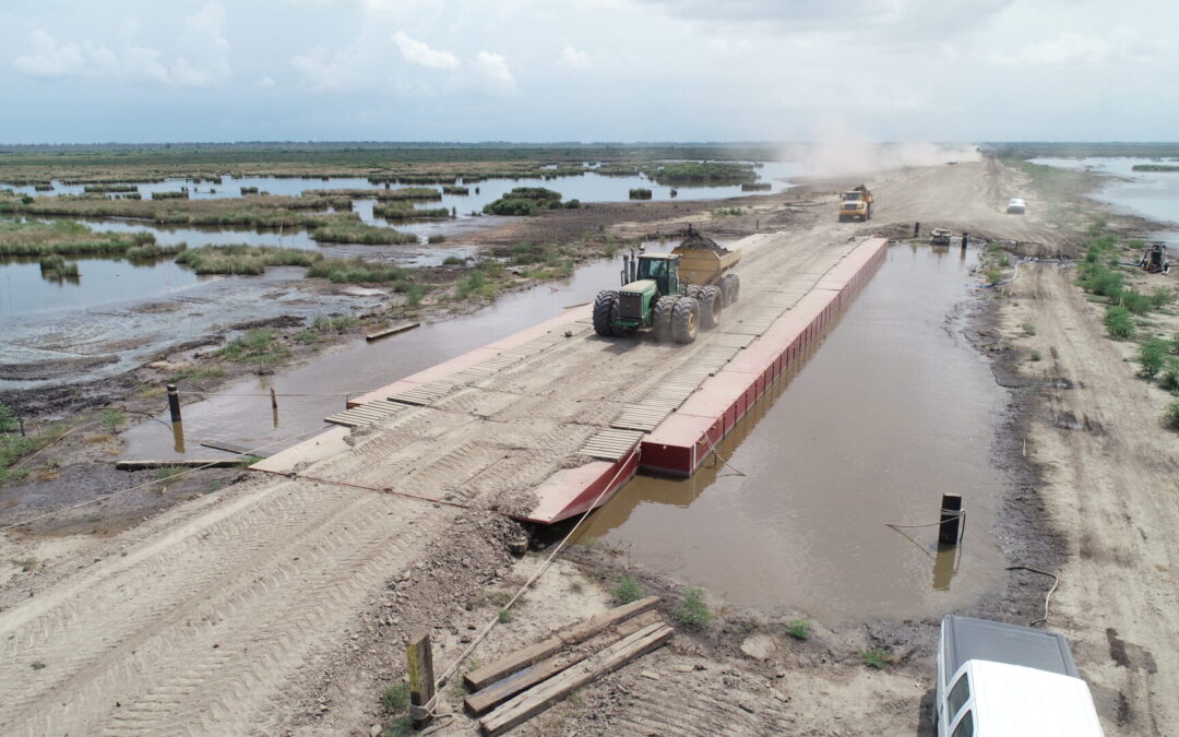 FLEXIFLOATS USED TO PROTECT PIPELINES
